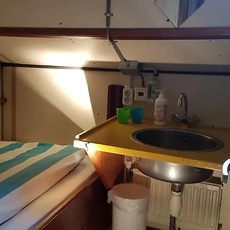 Intersail - Avontuur Albergue