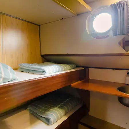 Intersail Hostel - Avontuur *