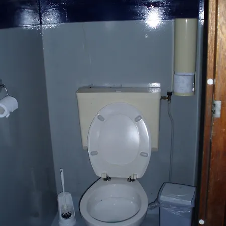 Intersail Hostel - Avontuur *