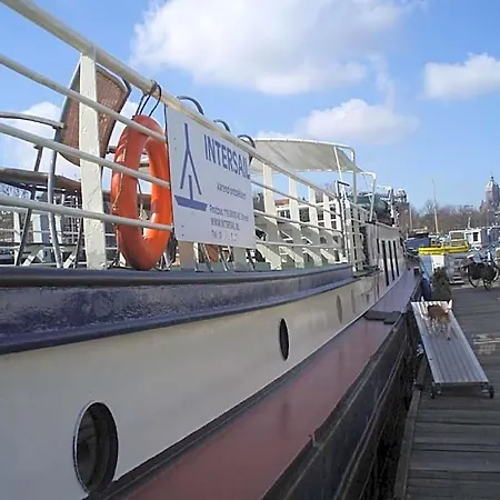 Intersail Hostel - Avontuur *