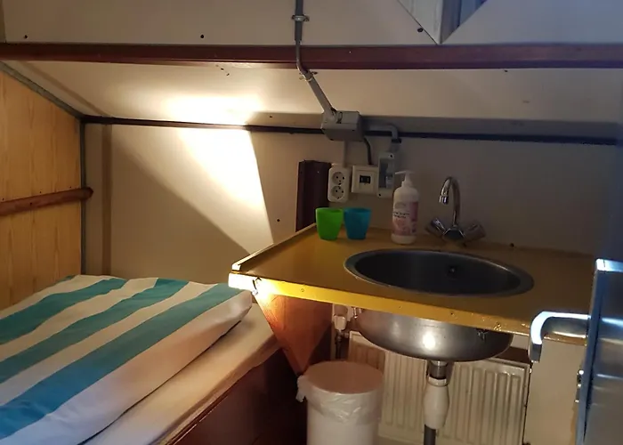 Intersail - Avontuur Hostel