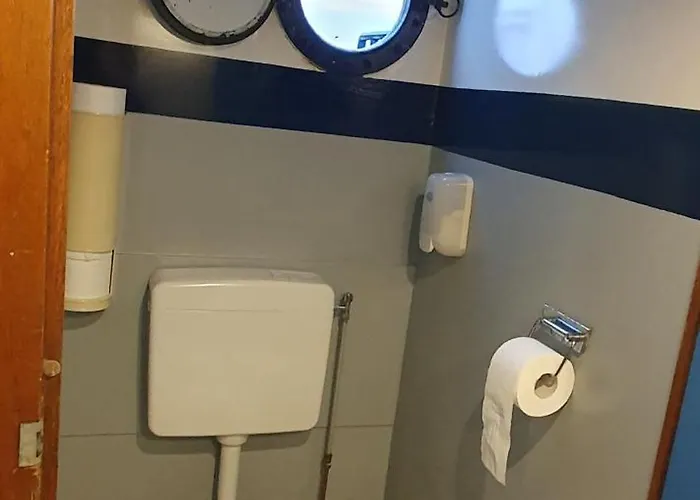 Intersail - Avontuur Hostel Amsterdam