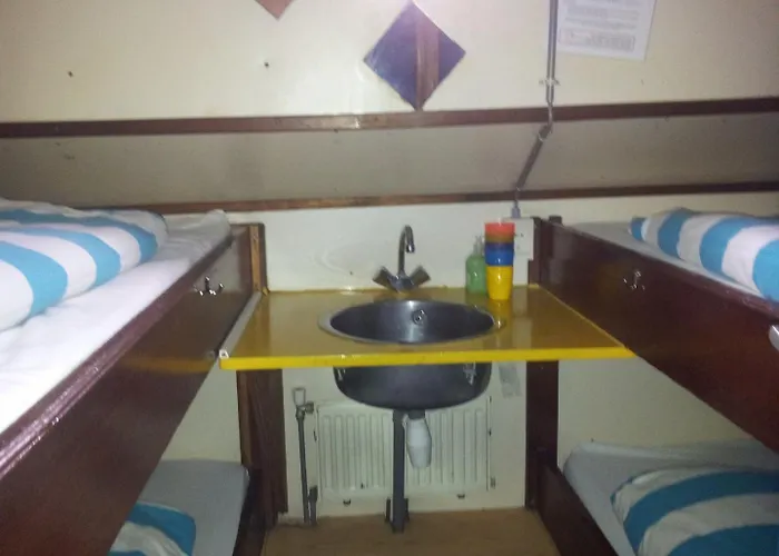 Hostel Intersail - Avontuur