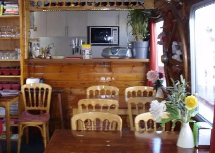 Intersail - Avontuur Hostel Amsterdam