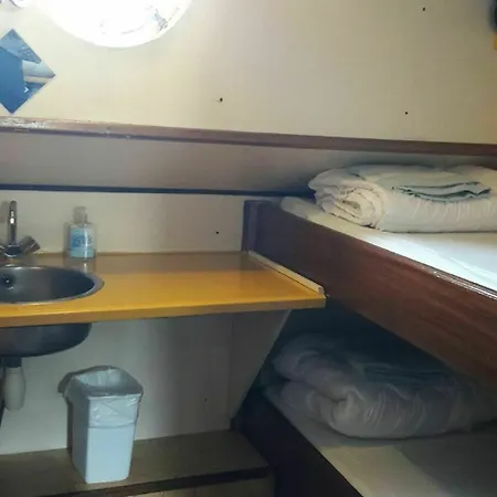 Intersail - Avontuur Albergue